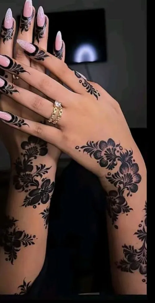 Real henna hand and arm design by Nahawand Beauty Center
